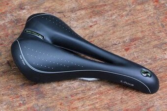 Selle Italia sportourer - sedlovka, sedlo na bicykel