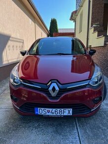 Clio hatchback