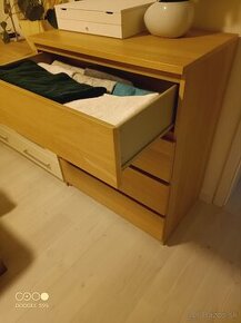 Komoda IKEA malm