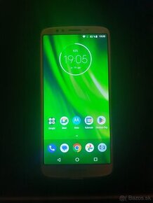 Predám  Motorola Moto G6 Play 32GB - Zlatá