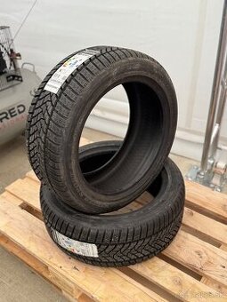 Dunlop 235/45 R17 97V XL