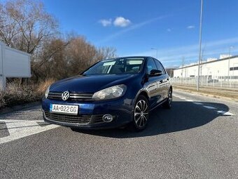 Volkswagen Golf 1.6 TDI STYLE