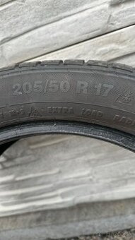 Continental 205/50 R17 - 1