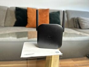 Xiomi Mi WiFi Range Extender Pro