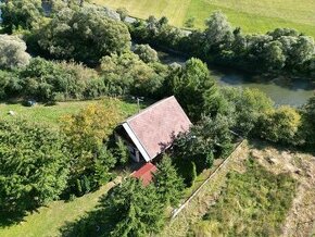 Stavebný pozemok s rekreačným domom na predaj, Švošov