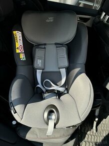 Autosedačka Britax Romer i size dual fix - 1