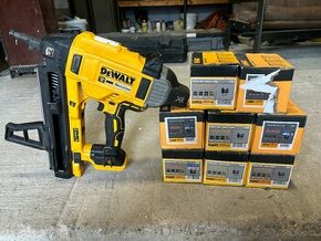 DeWALT DCN890N – AKU klincovačka do betónu