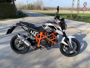 KTM DUKE 690