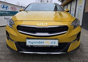 Kia XCEED 1.5-1.maj.-V ZÁRUCE-NAVI-TOP