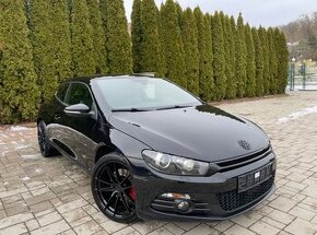 Volkswagen Scirocco 2.0 TSI 210k Black edition