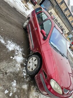 Renault Megane 1.6 benzínové r.v.2000