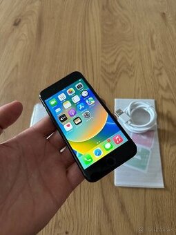 iPhone SE 2020 64 gb Black