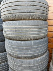 Predám 4ks letné pneumatiky 215/55R17 94V - 1