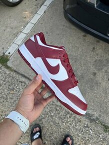 Nike Dunk Low Red