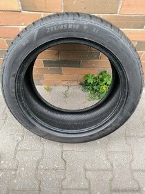 Matador Hectora 3 235/45 R18 Y XL - 1