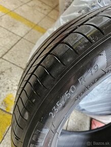 235/50 R19 letne ako nove