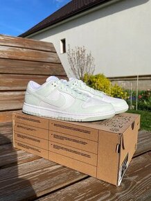 Nike Dunk Low Mint