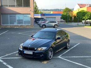 BMW e90 330i - možná výmena