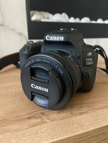 Canon EOS 200D - 1