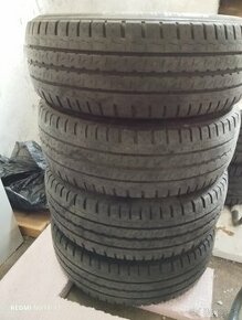 Predam letne pneumatiky 215/65 R15C