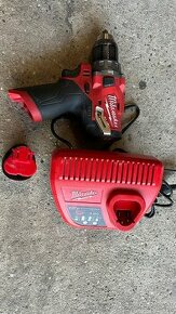 MILWAUKEE M12 FUE