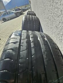 225/40 r18