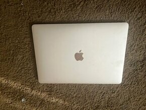 MacBook Air M1