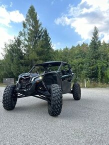 CAN-AM MAVERICK X3 Turbo RS