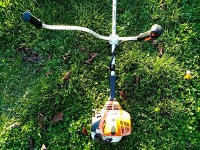 Krovinorez Stihl fs