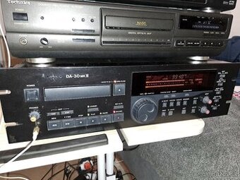 TASCAM DA-30 MK II, DAT kazetový rekorder