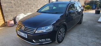 VOLKSWAGEN PASSAT COMBI 2.0 TDI CR DSG F1 2013