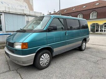 VW T4 MULTIVAN 2,4D