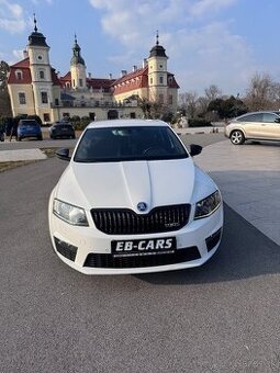 Škoda Octavia Combi 2.0 TDI DPF RS DSG