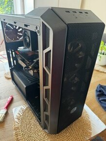 Predám PC Ryzen 5 2600x, 16 GB RAM, GTX 1080ti Extreme Ed.