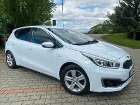 Kia Cee´d 1,4 benzín, 100 koní, r.v. 2017, výbava Gold+ - 1