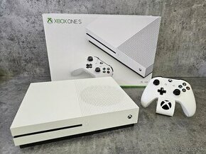 Xbox One S 500GB, 1 ovládač + darček