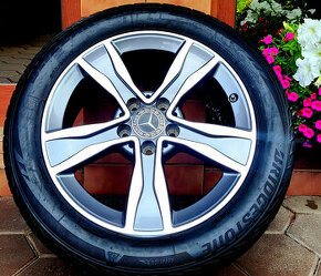 alu R17 5x112, senzory, zimné 225/50, orig. Mercedes C - 1