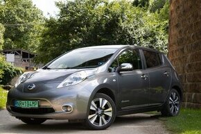 Nissan Leaf - 1