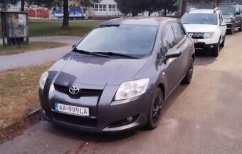 Toyota Auris rok 2007 1.6 benzin