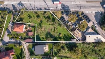 1 877 m² potenciálu, 3 nadzem. podlažia,parking, Barca