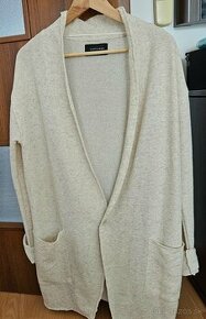 Zara - ležérny sveter s vreckami