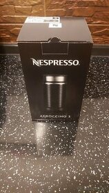 Nespresso napenovač