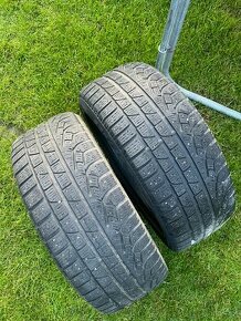 235/45 R18 Pirelli zimne pneu - 1