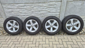 VW ORIGINAL ZIMNÁ SADA 215/60 R16 goodyear 8mm