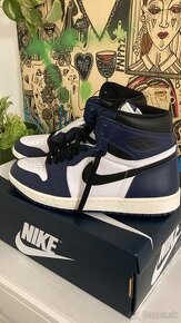 Jordan 1 Retro High OG Midnight Navy