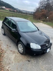 VOLKSWAGEN GOLF 5 benzin 105 tis km 2007