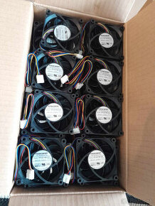 20 x Nový Foxconn PVA070E12L, AMD Heatsink's Fan, 12V 0.20A