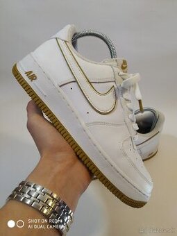 Nike air force 1 '07 gum