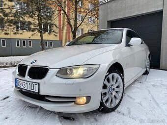 BMW 320XDrive 4X4 M-PACKET Invidual Harman/Kardon LED 184PS