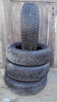 Predám 4 jazdené zimné Pirelli Goodyeear Ultra 185/65 R15